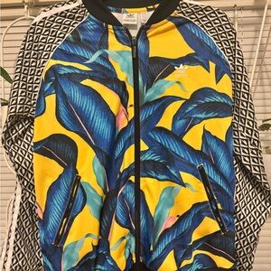 FARM Rio Women's Vibrant Blue and Yellow Leaf Jacket